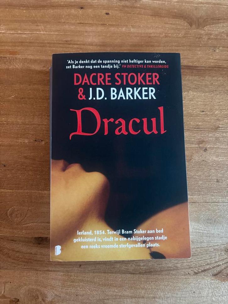 Dracul - Dacre Stoker & JD Barker, Boeken, Thrillers, Zo goed als nieuw, Nederland, Ophalen of Verzenden