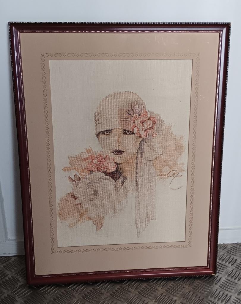 Sara Moon-kruissteek, Ophalen of Verzenden, Gebruikt, Patroon