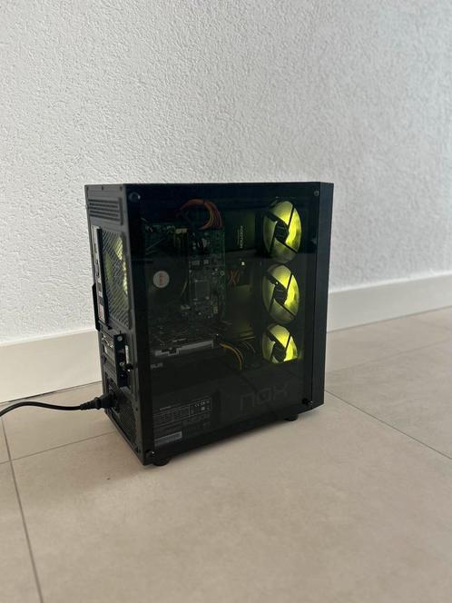 Mooie gaming pc, Computers en Software, Desktop Pc's, Zo goed als nieuw, 3 tot 4 Ghz, SSD, 16 GB, Met videokaart, Gaming, Ophalen of Verzenden