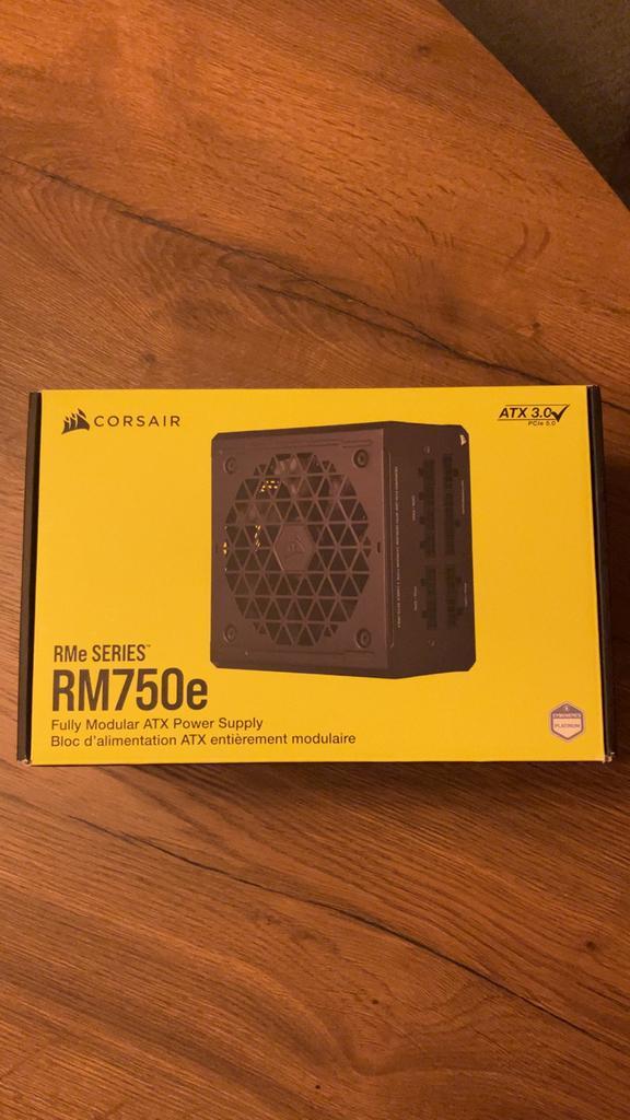Corsair RM750e PSU 750W, Computers en Software, Interne voedingen, Zo goed als nieuw, Ophalen of Verzenden