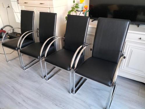 4 zwarte nep leren eetkamerstoelen, Huis en Inrichting, Stoelen, Gebruikt, Vijf, Zes of meer stoelen, Zwart, Ophalen