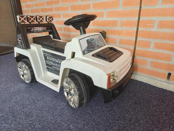Electrische kinderauto Range Rover beschikbaar voor biedingen