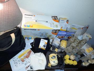 Medela freestyle dubbele elektrische kolfpomp beschikbaar voor biedingen