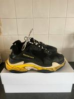 Balenciaga Triple S Zwart/Geel Maat 42, Kleding | Heren, Ophalen of Verzenden, Gedragen, Zwart, Sneakers of Gympen