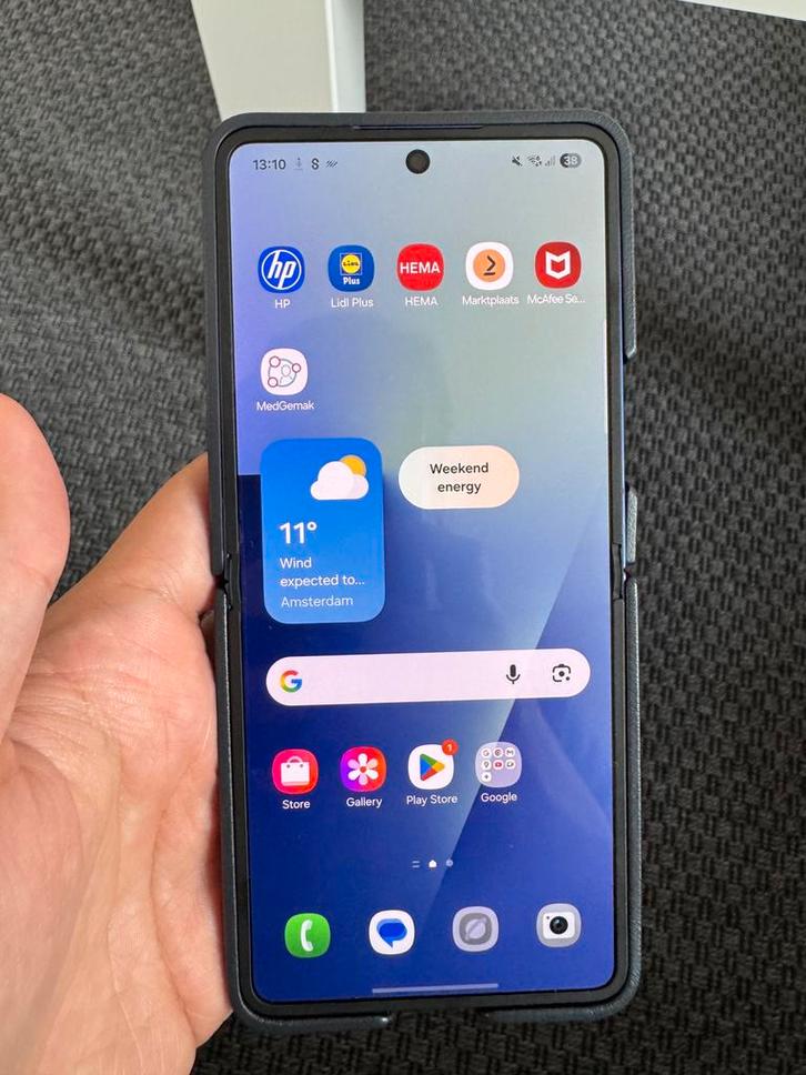 Samsung z flip 7 256GB. Galaxy watch8 en smart find airtag, Telecommunicatie, Mobiele telefoons | Samsung, Zo goed als nieuw, Galaxy Z Flip