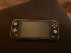 Nintendo Switch Lite + Hoes + Case, Spelcomputers en Games, Ophalen of Verzenden, Zo goed als nieuw, Zonder controller, Switch Original