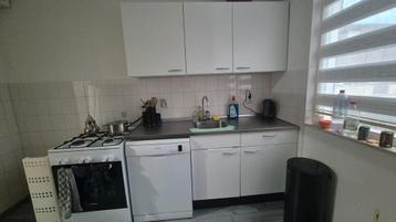  bruynzeel keuken 3 bovenkasten en 3 onderkasten beschikbaar voor biedingen