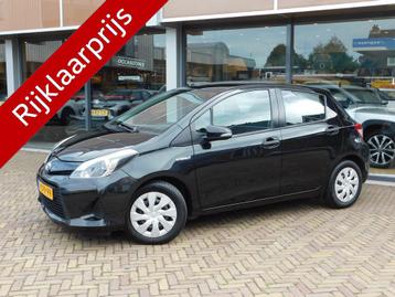 Toyota Yaris 1.5 Full Hybrid Comfort (bj 2013, automaat) beschikbaar voor biedingen