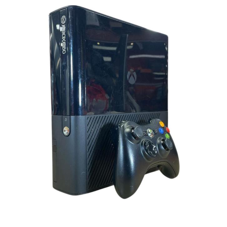 Xbox 360 E 250GB Console Incl. Controller | Gebruikte Staat, Spelcomputers en Games, Spelcomputers | Xbox 360, Zo goed als nieuw