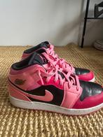 Air Jordan, Nike Air Jordan, Ophalen of Verzenden, Roze, Sneakers of Gympen