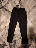 Zwarte broek maat 128, Broek, Jongen of Meisje, Ophalen of Verzenden, Zo goed als nieuw