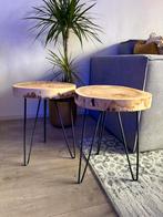 2x houten boomstam/metaal bijzettafeltjes/nachtkastjes, Huis en Inrichting, Tafels | Bijzettafels, Minder dan 55 cm, Gebruikt