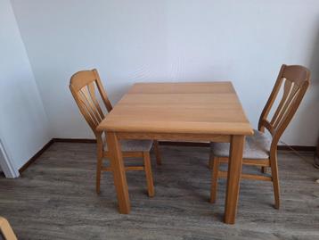 Massief eiken tafel voor weinig ruimte beschikbaar voor biedingen