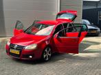 Volkswagen Golf 1.4 TSI GT Sport / NAVI MULTIEMEDIA SYSTEEM, Auto's, Volkswagen, Voorwielaandrijving, Gebruikt, 4 cilinders, Bedrijf