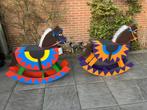 Kleurrijke Hobbel Paardjes, Hobby en Vrije tijd, Feestartikelen, Ophalen, Zo goed als nieuw, Carnaval