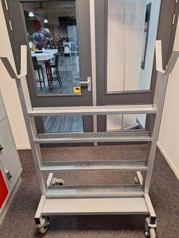 Pumprek voor stangen en gewichten beschikbaar voor biedingen