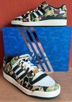 BAPE x ADIDAS FORUM LOW 84 "GREEN" (2023) - maat 45⅓ - nieuw, Overige kleuren, Nieuw, Ophalen of Verzenden, Sneakers of Gympen