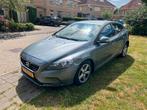 Volvo V40 2.0 D2 Geartronic 2016 Grijs, Stof, 4 cilinders, 1353 kg, Particulier