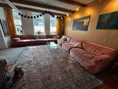 Grote roze en bruine hoekbank, Huis en Inrichting, Banken | Bankstellen, Zo goed als nieuw, Hoekbank, Vierpersoons of meer, 300 cm of meer