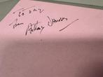 handtekening james bond - Anthony Dawson, Verzamelen, Muziek, Artiesten en Beroemdheden, Ophalen of Verzenden, Zo goed als nieuw