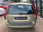 Volvo V50 1.8 Momentum Youngtimer, Auto's, Voorwielaandrijving, Gebruikt, Zwart, 4 cilinders