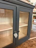 Antieke houten hangkast, vitrine, blue gray, landelijk wonen, Nieuw, Hoofdstraat 15 de steeg, Minder dan 100 cm, Il fienile