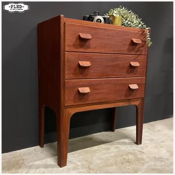 Teak houten ladekastje van Poul M. Volther, Denemarken 60's beschikbaar voor biedingen