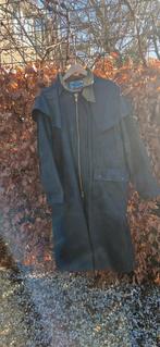 John Bardale Waxjas, Ophalen, Gedragen, John Bardale