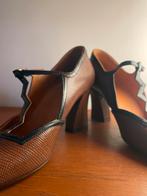 Chie Mihara pumps maat 39, Kleding | Dames, Schoenen, Pumps, Bruin, Ophalen of Verzenden, Zo goed als nieuw