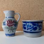 Vaasje roos, Blauw, Aardewerk of Porselein, Ophalen of Verzenden, Zo goed als nieuw