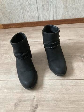 Enkellaarsjes - Maat 39 beschikbaar voor biedingen