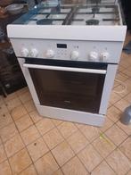Zeer  fornuis  met oven, Witgoed en Apparatuur, Fornuizen, Ophalen, 4 kookzones, Zo goed als nieuw, Gas
