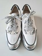 Mooie witte leren Sneakers vsn HASSIA maat 37,5 (4,5) H, Hassia, Wit, Ophalen of Verzenden, Sneakers of Gympen
