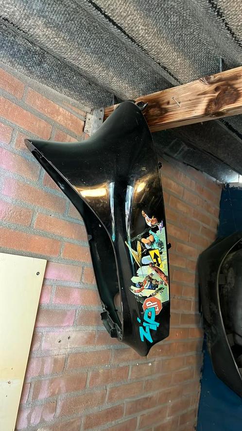 Zip type fastrider achterkap netjes, Motoren, Tuning en Styling, Ophalen