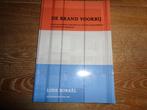 Loek Borrel - de brand voorbij, Boeken, Ophalen of Verzenden, Zo goed als nieuw, Nederland