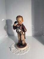 Goebel Hummel Hello mo 124/0 Figurine, Ophalen of Verzenden