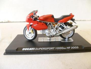 Ducati Motor Supersport 1000 ds HF 2003 ca. 1:32 schaalmodel beschikbaar voor biedingen