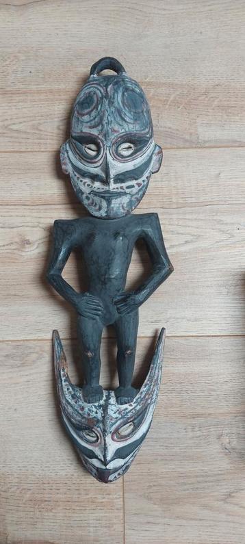 Houten voorouderbeeld Sepik Papua-Nieuw guinea beschikbaar voor biedingen