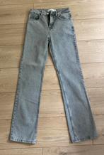 Stradivarius spijkerbroek maat 36 grijs D98, Ophalen of Verzenden, Zo goed als nieuw, W28 - W29 (confectie 36), Grijs