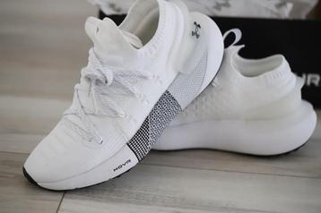 Under Armour Hardloopschoen maat 38 beschikbaar voor biedingen