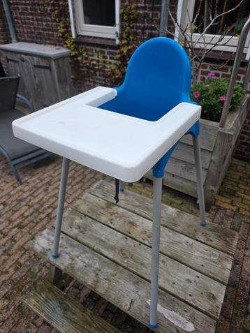 IKEA Kinderstoel - Blauw/Wit beschikbaar voor biedingen