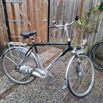 Herenfiets 28 inch HANDREMMEN VERSN SLOT, Fietsen en Brommers, Fietsen | Heren | Herenfietsen, Ophalen, Versnellingen, Zo goed als nieuw