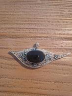 Tibetaanse hanger met onyx en turquoise steentjes, Ophalen of Verzenden, Overige materialen, Hanger, Met edelsteen