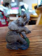 Olifantenbeeldje, Verzamelen, Dierenverzamelingen, Ophalen of Verzenden, Zo goed als nieuw, Paard, Beeldje of Figuurtje