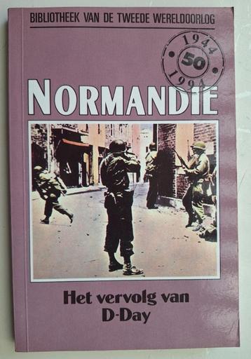 Normandië - Bibliotheek van de Tweede wereldoorlog beschikbaar voor biedingen