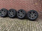 Volvo XC40 Winterset Continental 235/55R18, Auto-onderdelen, Banden en Velgen, Ophalen, 18 inch, Gebruikt, Banden en Velgen