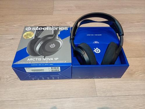 Gaming Headset Arctis Nova P1, Computers en Software, Headsets, Zo goed als nieuw, Over-ear, Bedraad, Gaming headset, Inklapbare microfoon