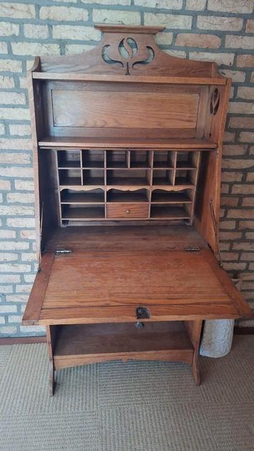 Eikenhouten Bureau Secretaire beschikbaar voor biedingen