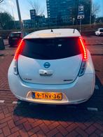 Nissan Leaf 2014 healthy battery 10/12 bars range about 130, Auto's, Stof, USB, Wit, Origineel Nederlands
