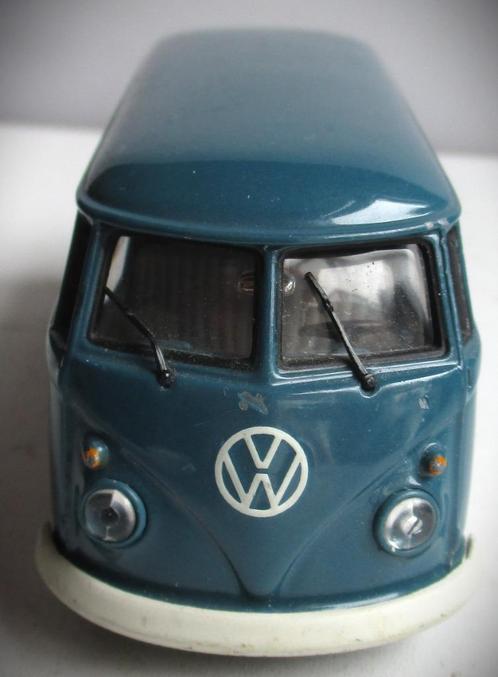 Volkswagen Bus Minichamps~Turkoise~1:43~Kastenwagen, Hobby en Vrije tijd, Modelauto's | Overige schalen, Gebruikt, Bus of Vrachtwagen